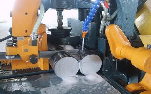 兴仁卧式带锯床的送料方式有哪几种？